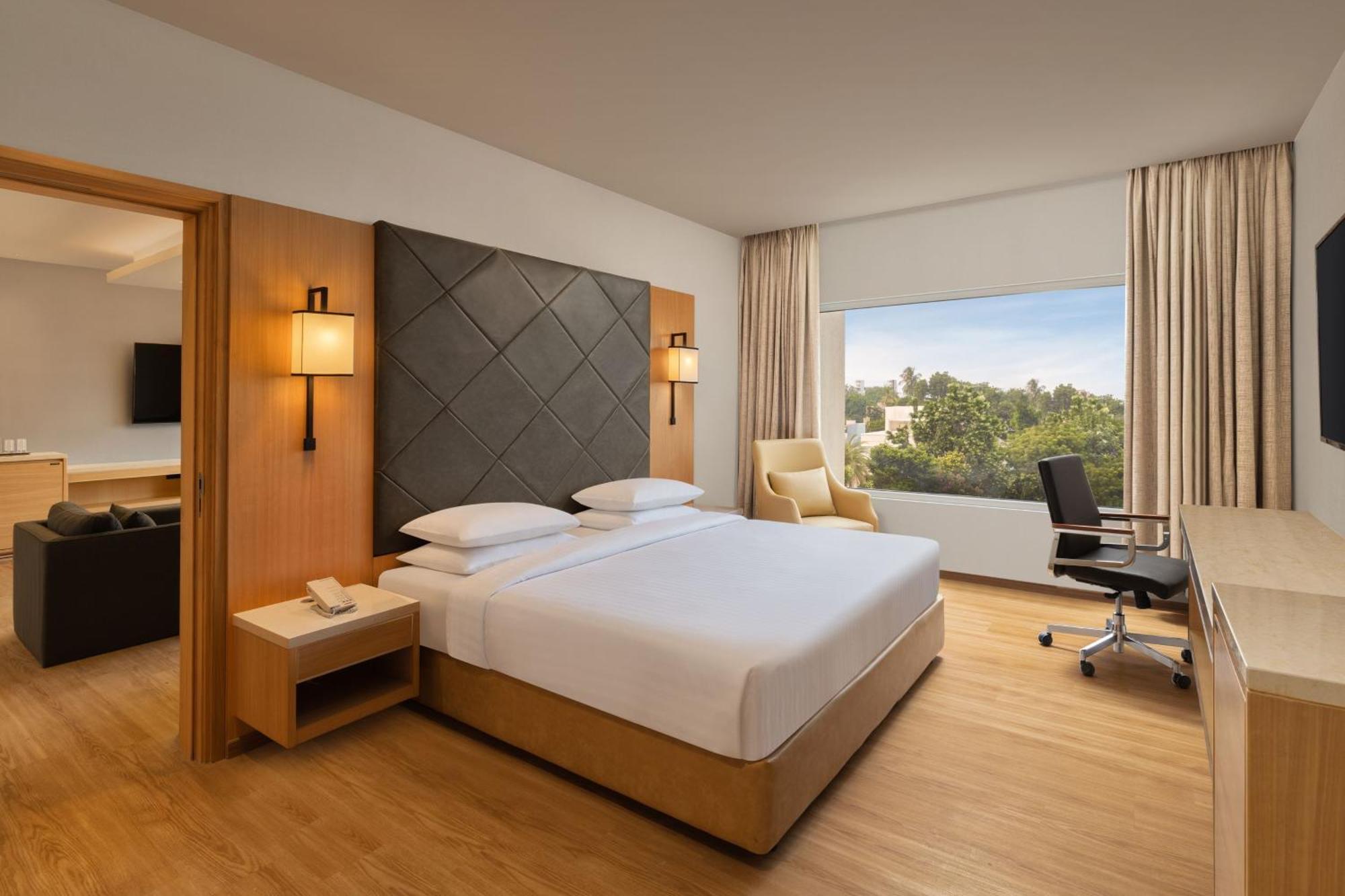 Courtyard By Marriott Tiruchirappalli מראה חיצוני תמונה