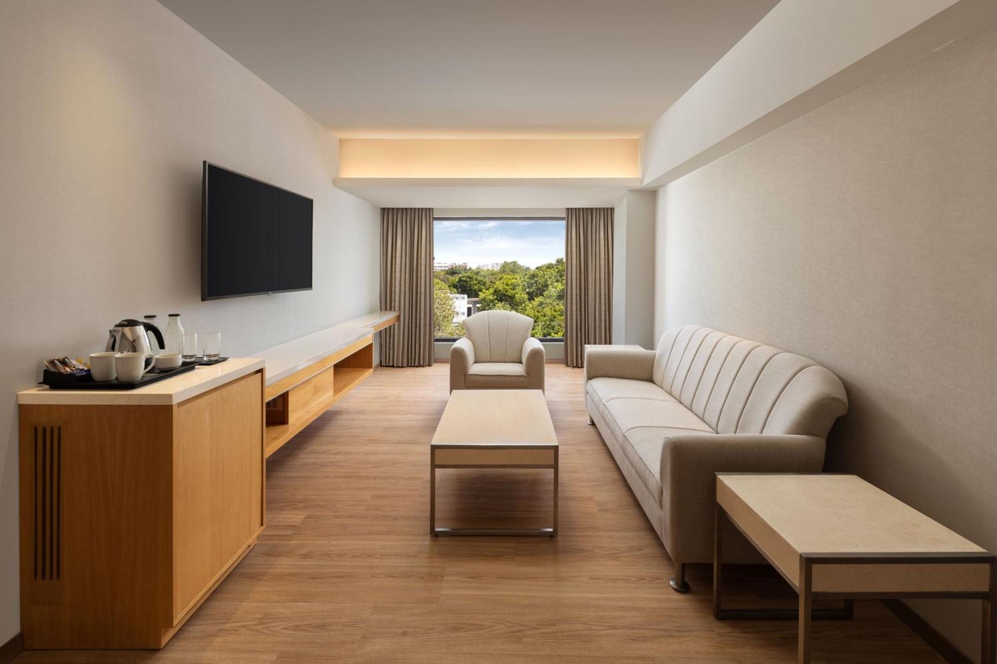 Courtyard By Marriott Tiruchirappalli מראה חיצוני תמונה